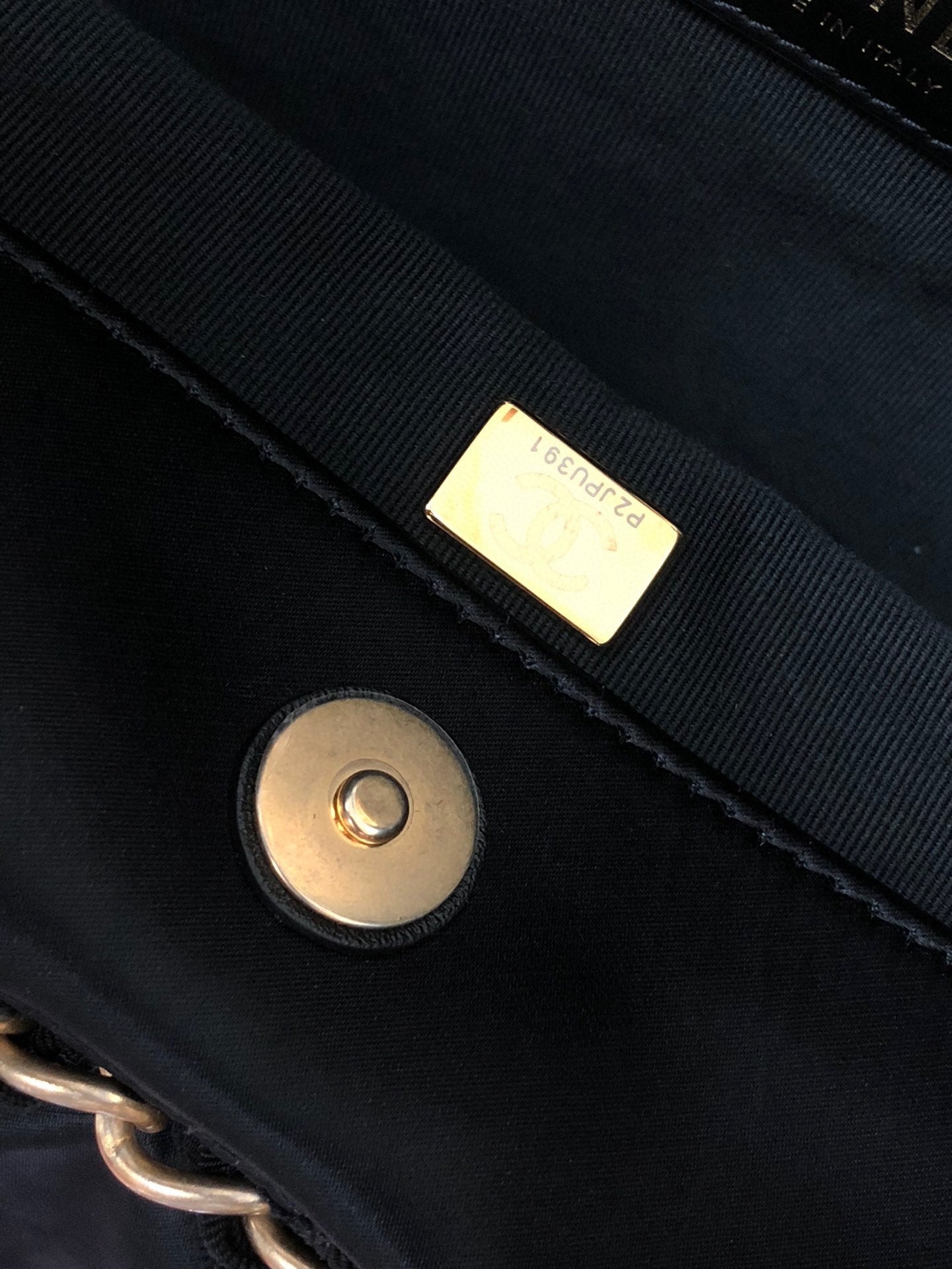 Chanel SOS 2022 Spring/Summer Collection Size: New Black Nylon ￼